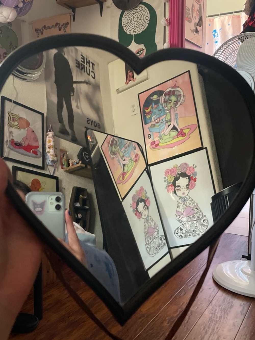 Dolls Kill Black Heart-Shaped Wall Mirror